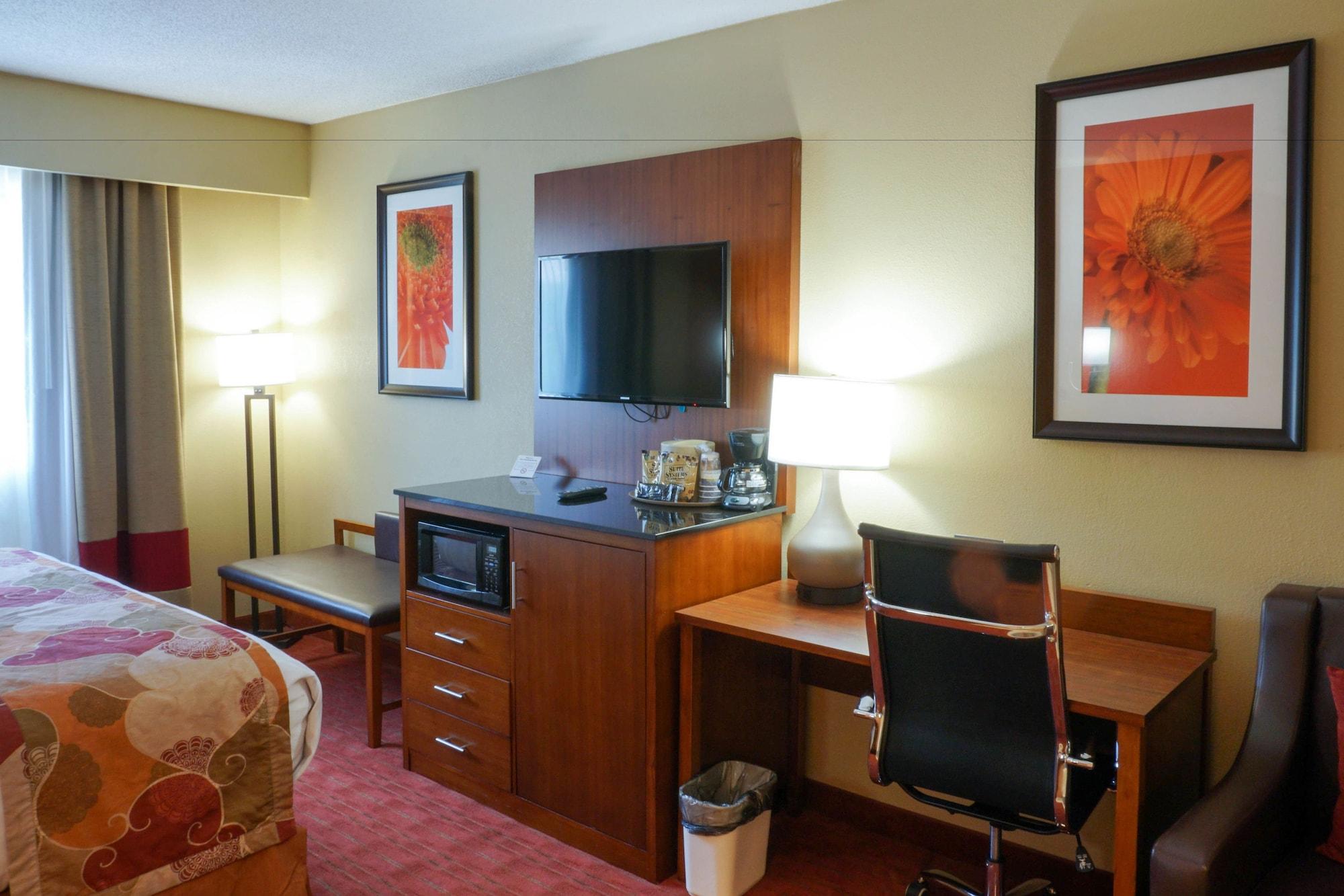Best Western Plus Georgetown Corporate Center Hotel Exterior foto