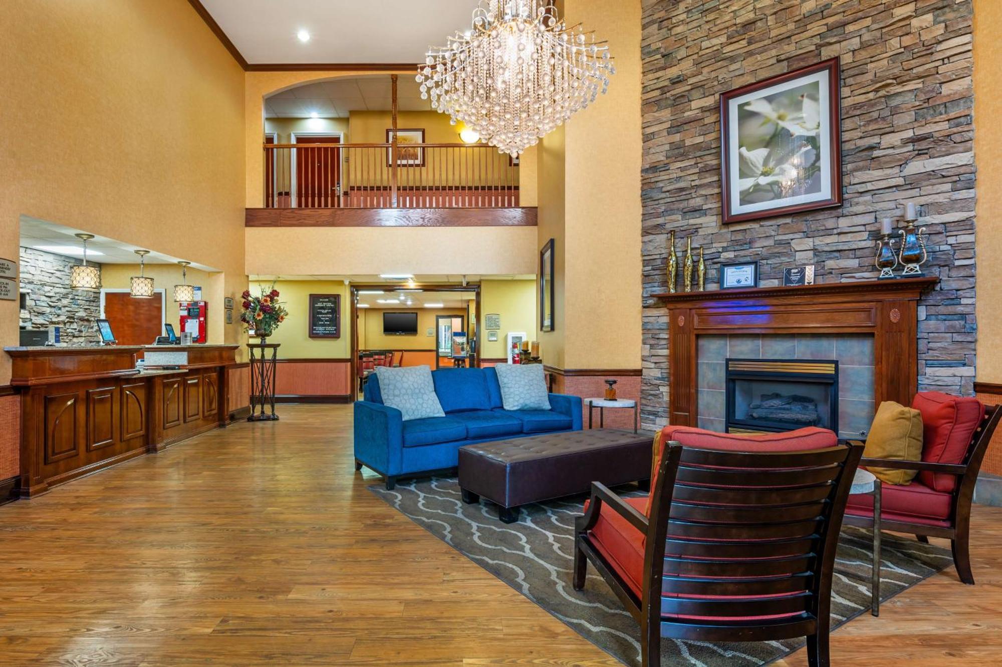 Best Western Plus Georgetown Corporate Center Hotel Exterior foto