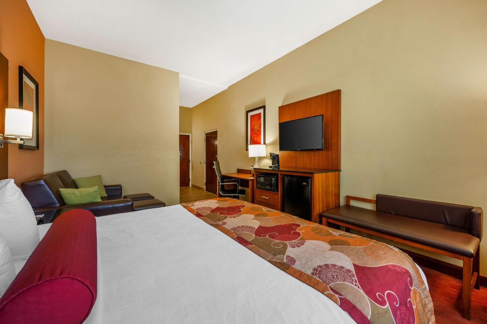 Best Western Plus Georgetown Corporate Center Hotel Exterior foto