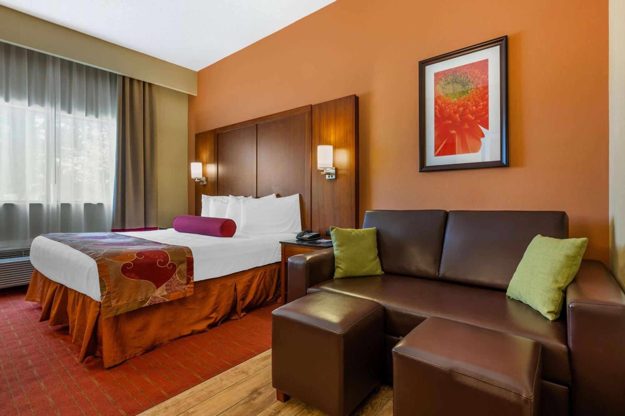 Best Western Plus Georgetown Corporate Center Hotel Exterior foto