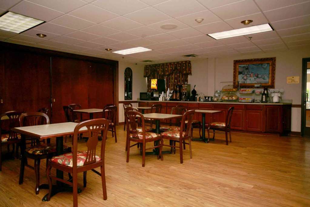 Best Western Plus Georgetown Corporate Center Hotel Restaurante foto